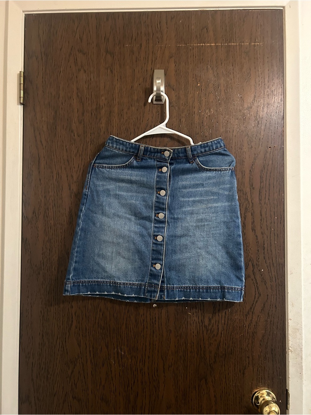 H&M Medium Blue Button-Front Denim Mini Skirt A7